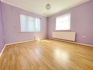 Point Clear Road- click for photo gallery